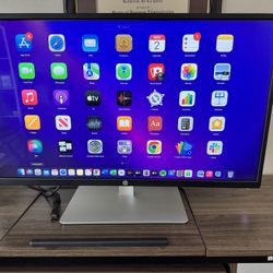 32” HP Computer Monitor 