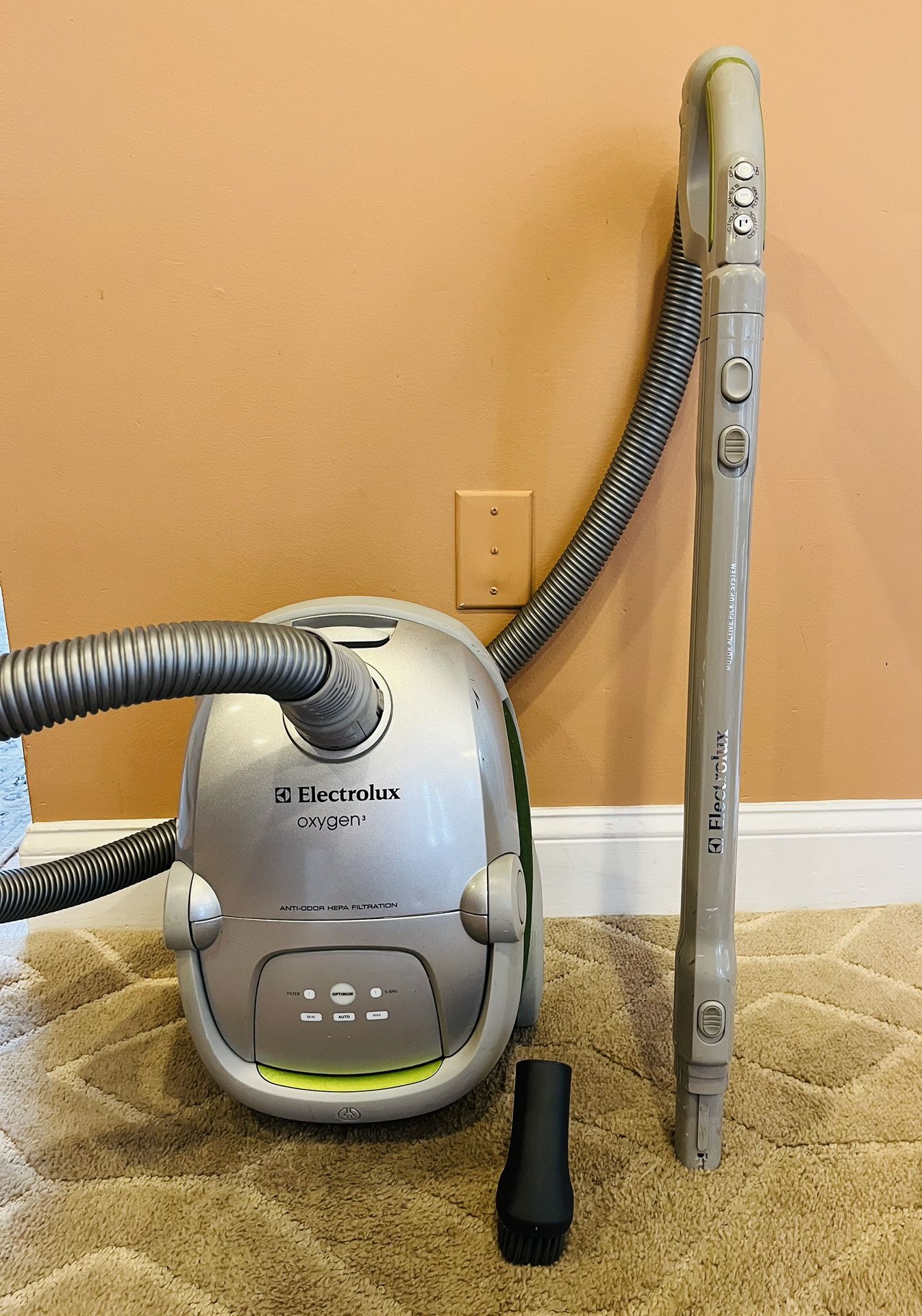 Electrolux Oxygen Three Canister Vacuum Cleaner