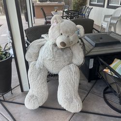 big teddy bear 