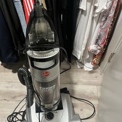 Hoover vacuum