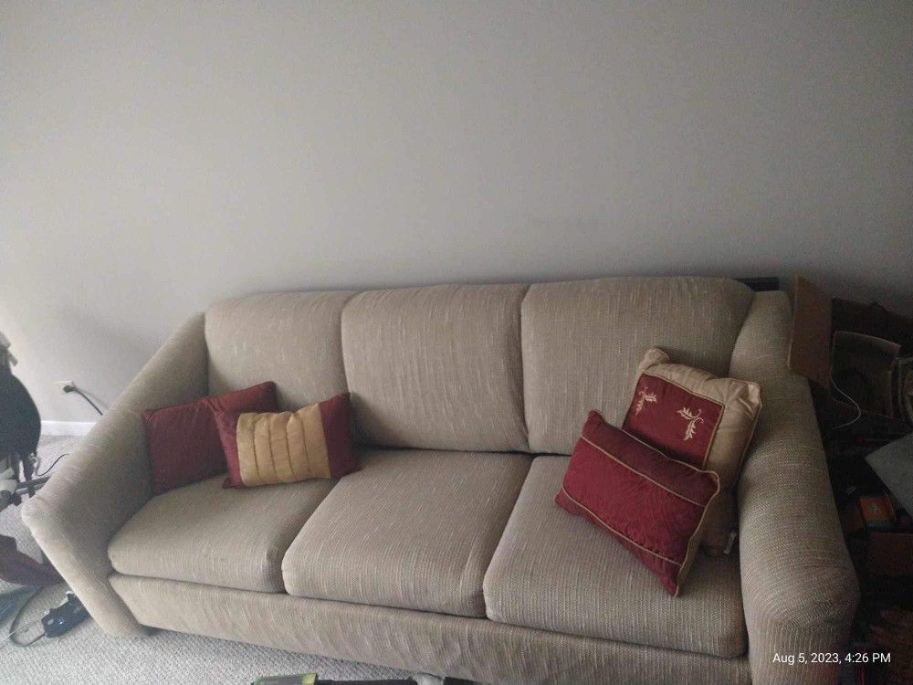 Sleeper Sofa Couch , Queen Size Pullout Mattress
