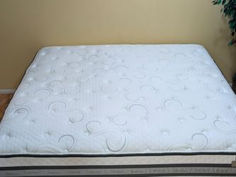 Serta iSeries Vantage King Mattress 12" – Hybrid Gel Memory Foam (Used, Like New). Free same-day delivery.
