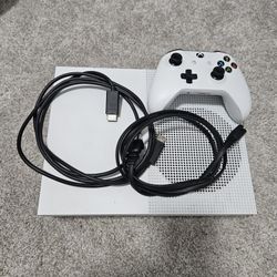 Xbox 1S Console W/Controller