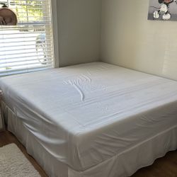 KING SIZE BED BASE + BED MATTRESS