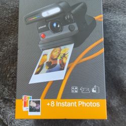 📸 Polaroid Flip Instant Camera – BRAND NEW