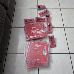 Milwaukee Saw Blades And Milwaukee Selfeed bit 