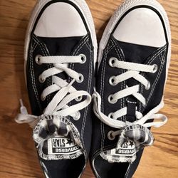 Classic Converse tennis Shoes With Double Checker Fold 