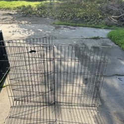 LARGE MOBILE  DOG FENCE 