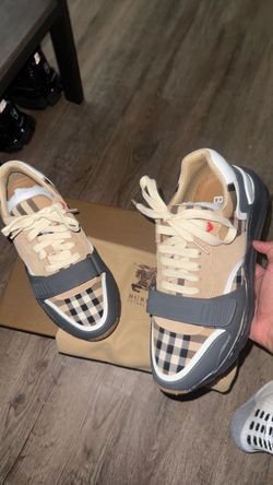 Burberry Ramsey Eu 42