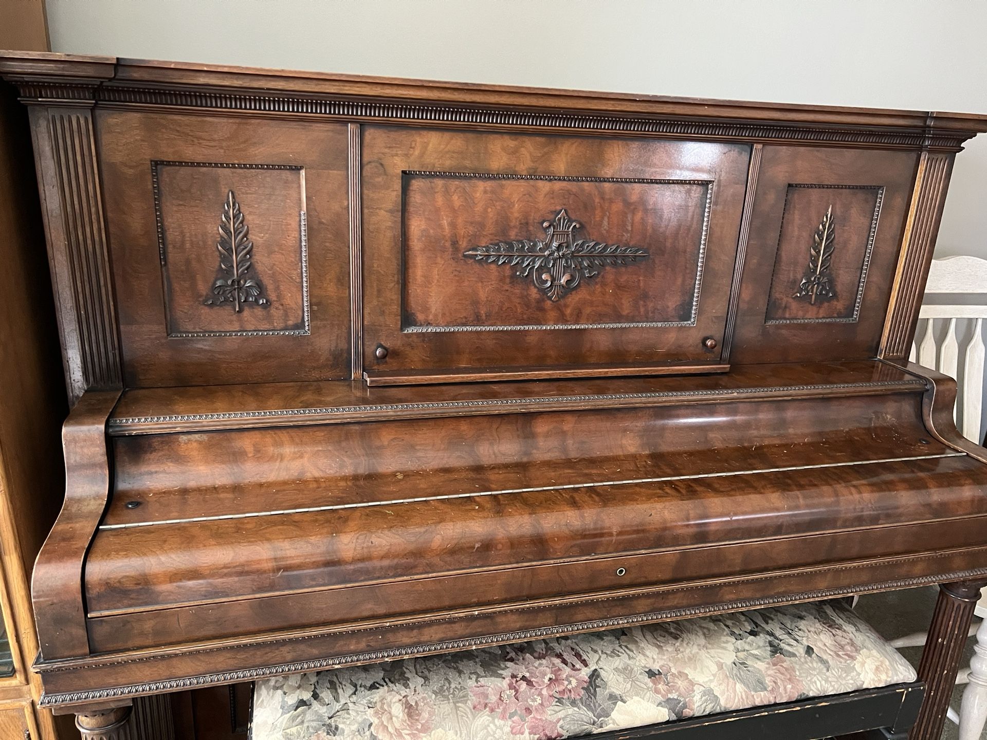 Antique Piano