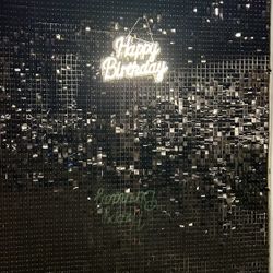 Shimmer Wall