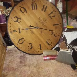 2 HUGE Wall Clocks $ 11.00 Each