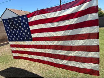 XL AMERICAN U.S. FLAG 🇺🇸 4.5’ x 8.5’ feet CLEAN, COTTON EMB STARS
