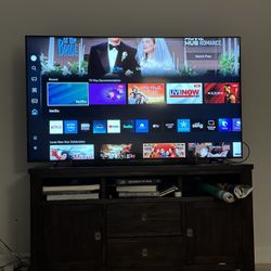 Samsung TV 70” QLED 