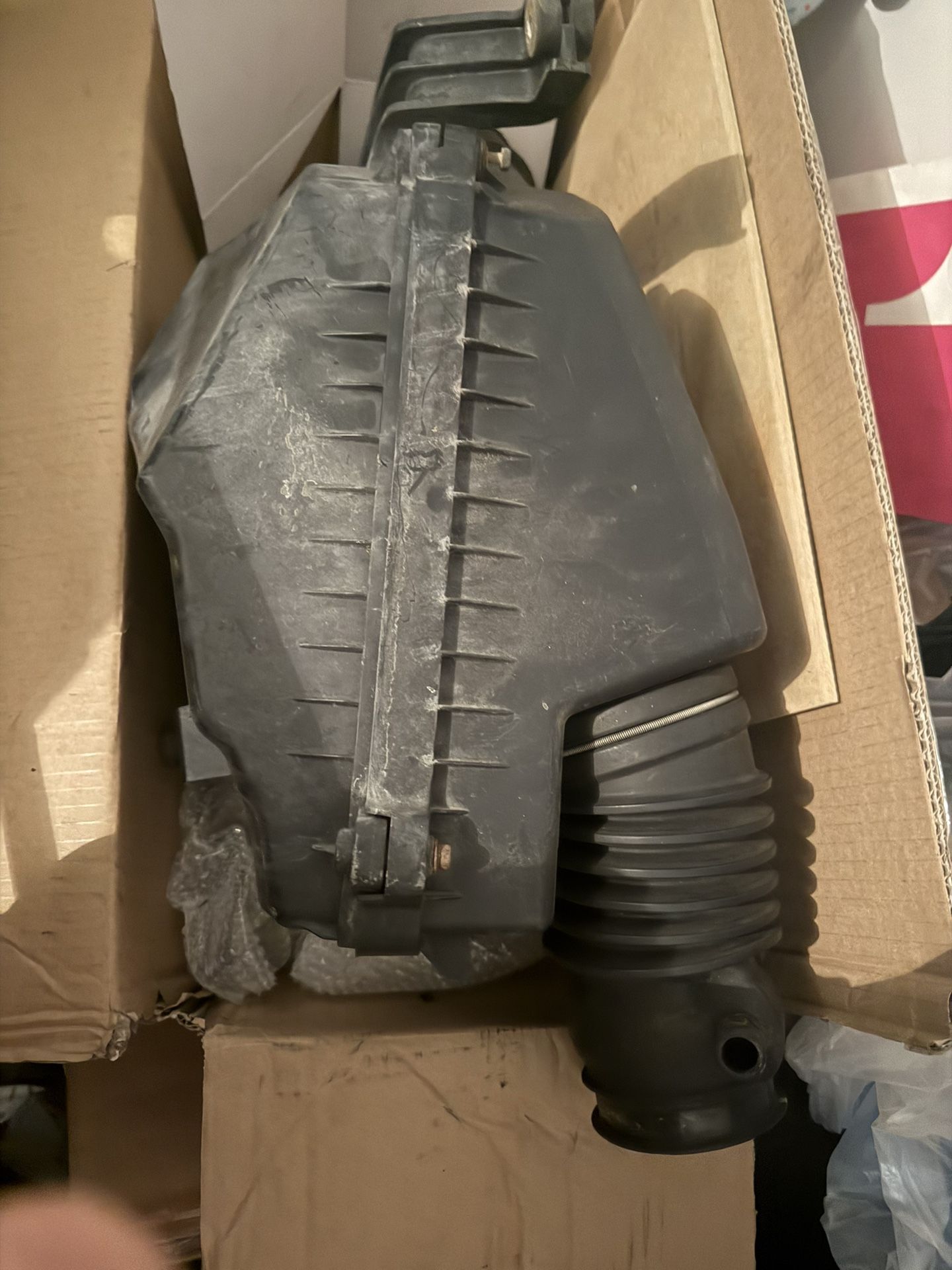 Acura Tl 2004-2008 Stock Intake Box