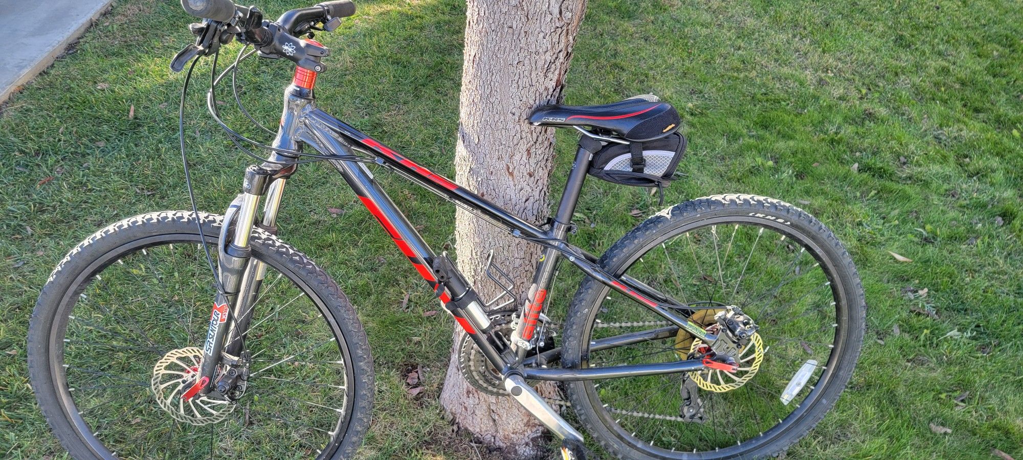 KHS Mountain Bike for Sale in Beaumont, CA OfferUp