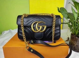 Cute purses & wallets