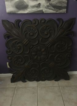 Metal wall decor