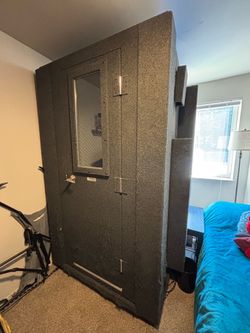 WhisperRoom Sound Isolation Booth