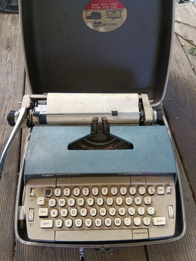 Antique Type Writer