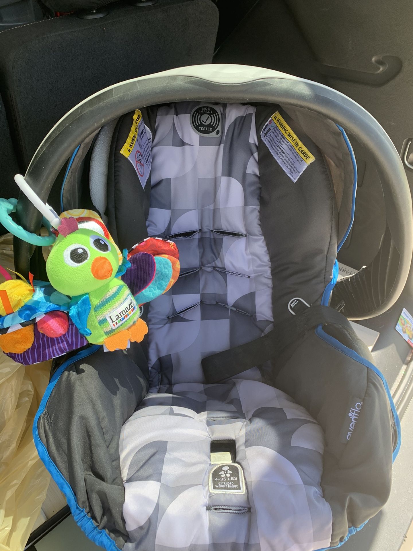 Evenflo infant car seat