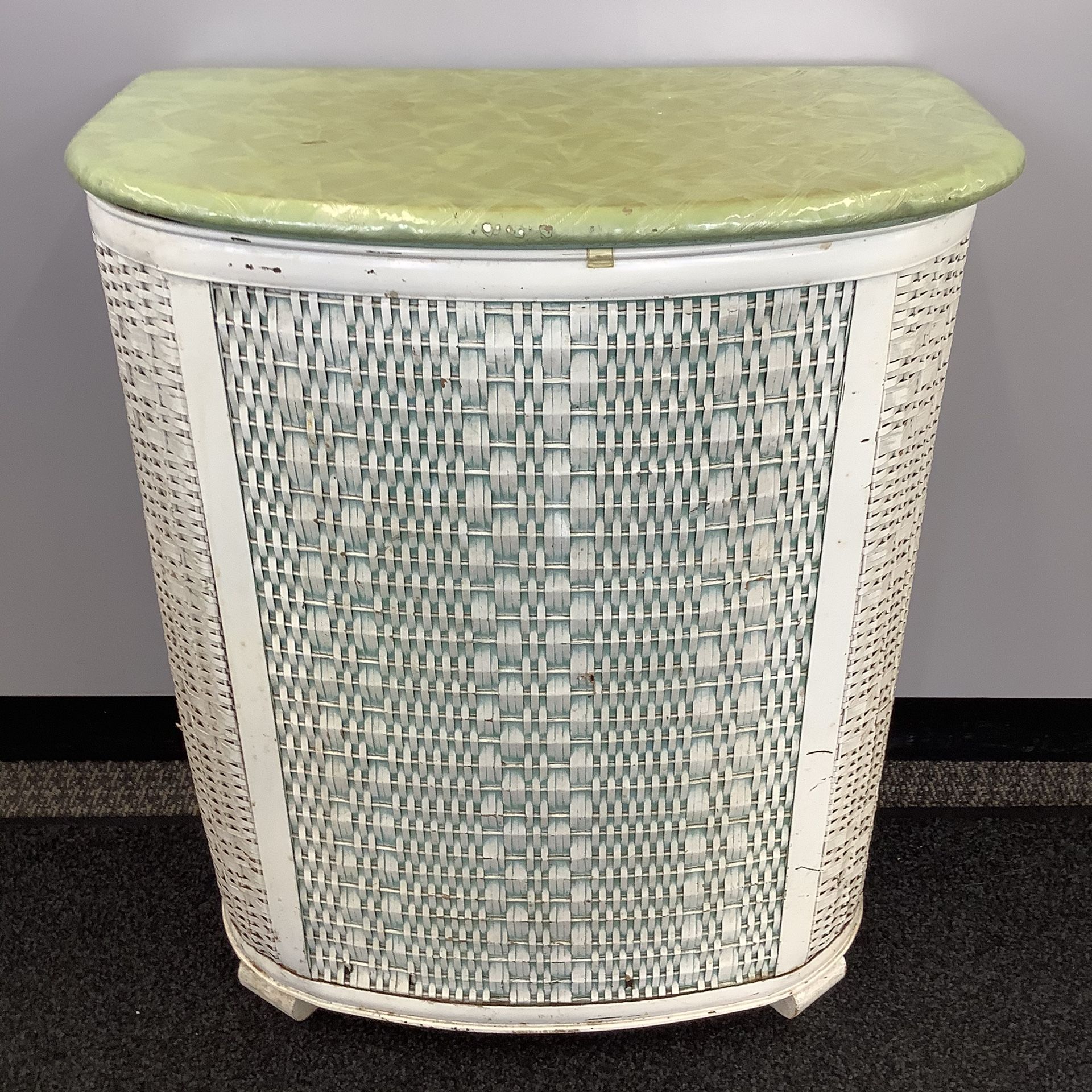 Vintage Wicker Laundry Clothes Hamper