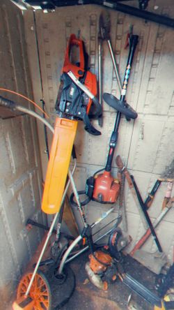 Mixed Lot of Gas & Electric Yard Tools