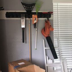 Yard Tools 