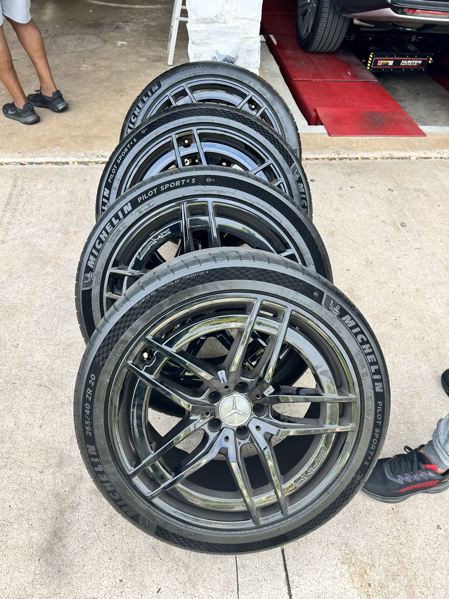 20” SL 55 AMG Factory Wheels