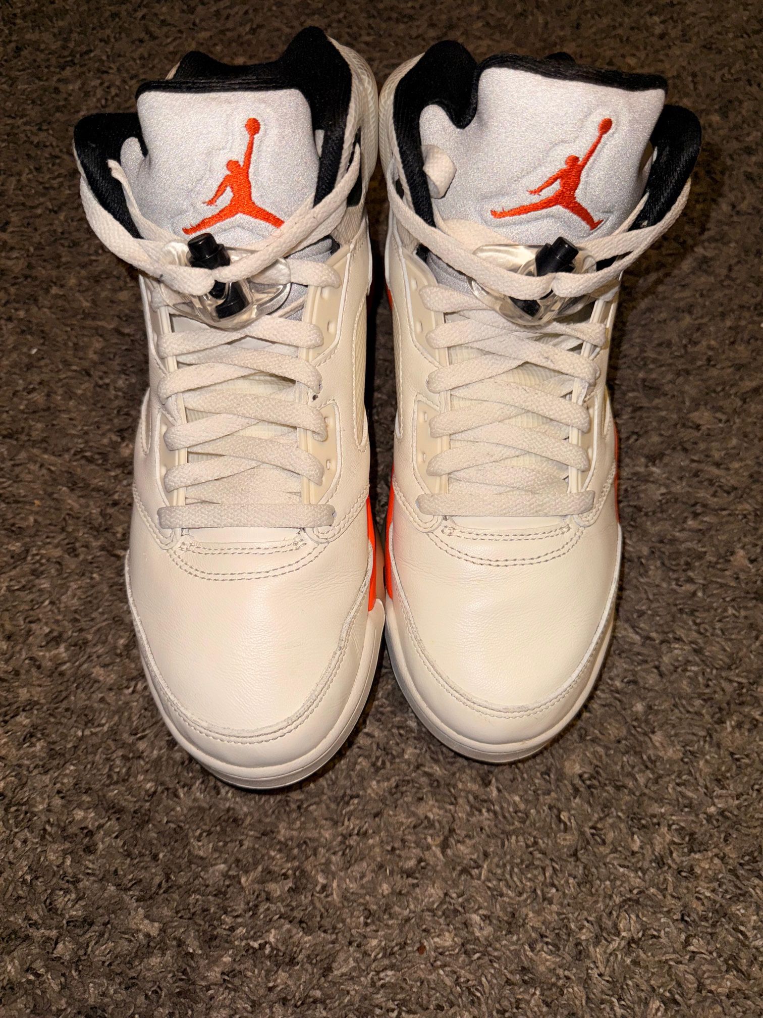 Nike Men's Air Jordan 4 Retro Sneaker