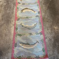 Handwoven Wool Decorative Fish Rug