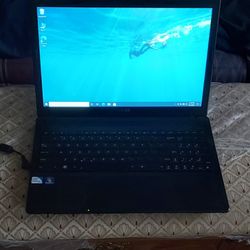 ASUS laptop 