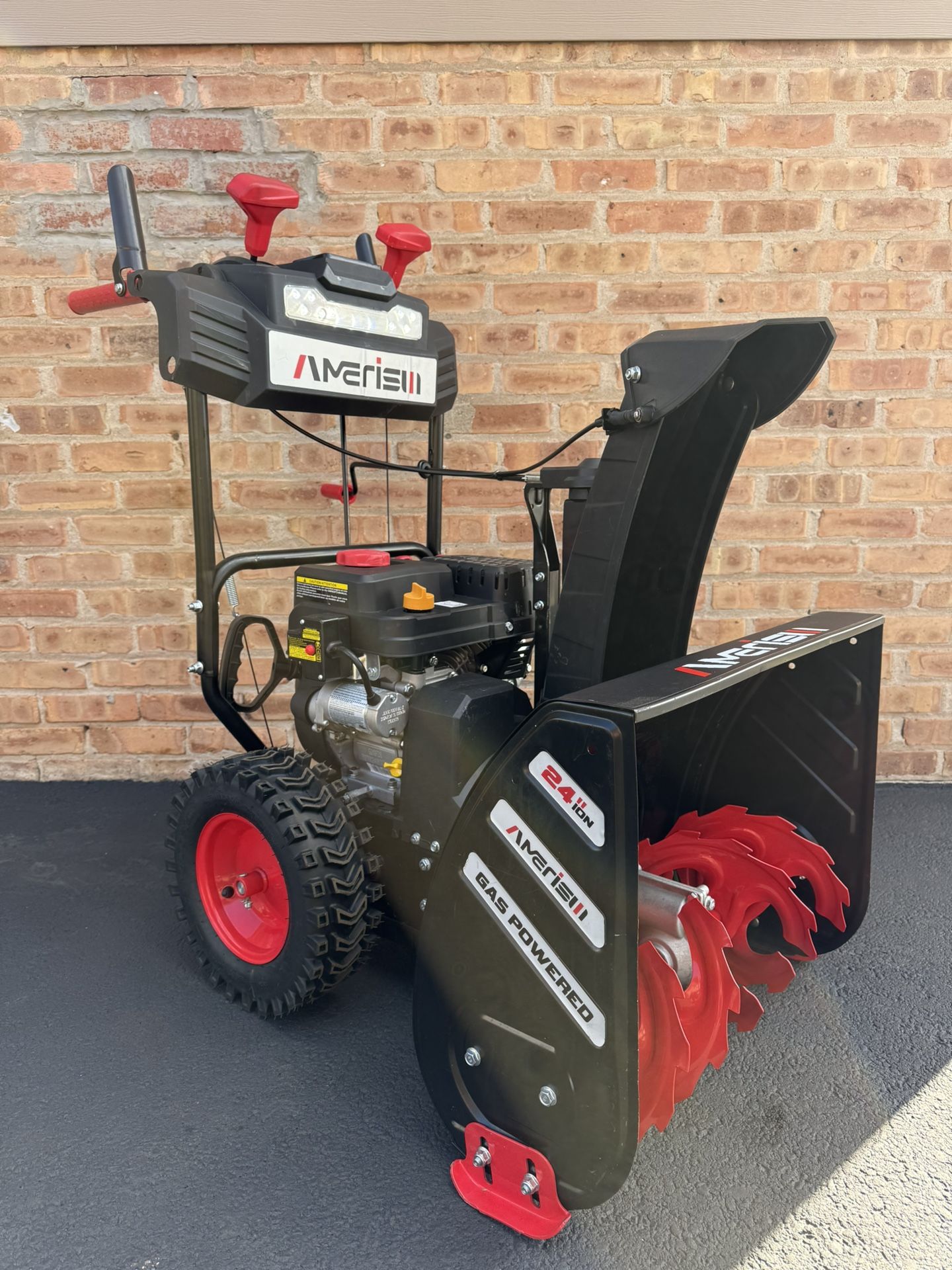 New Amerisun 24in Dual Stage Snow Blower 