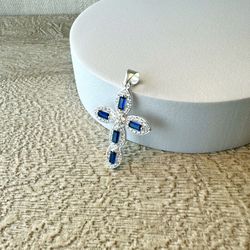 925 sterling silver zircon cross pendant