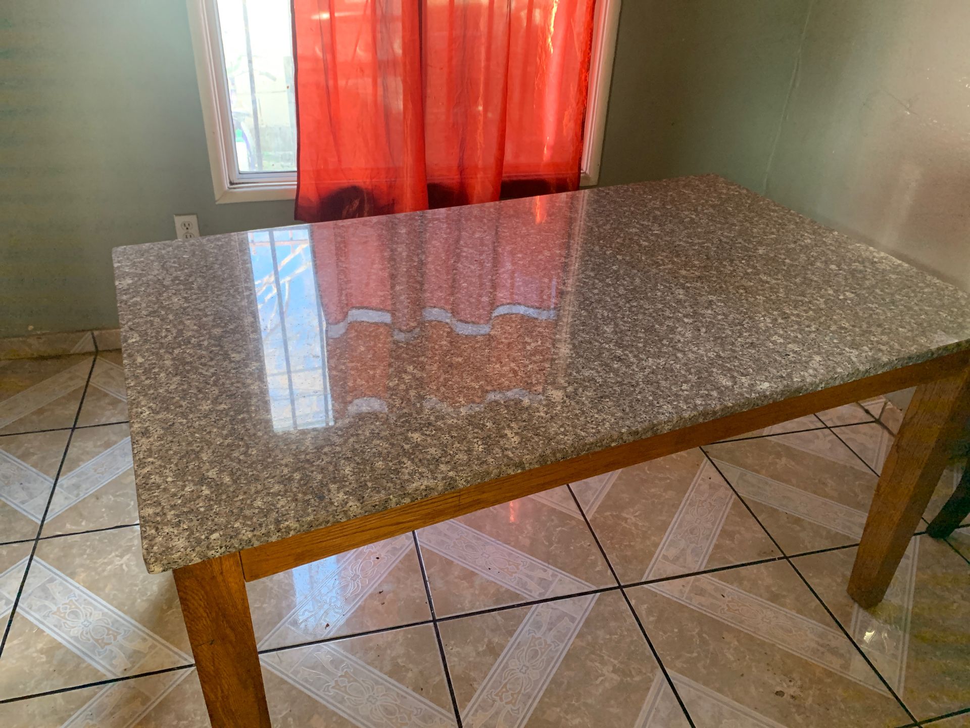 Marble table free