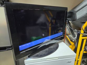 Toshiba Flat Screen LCD TV