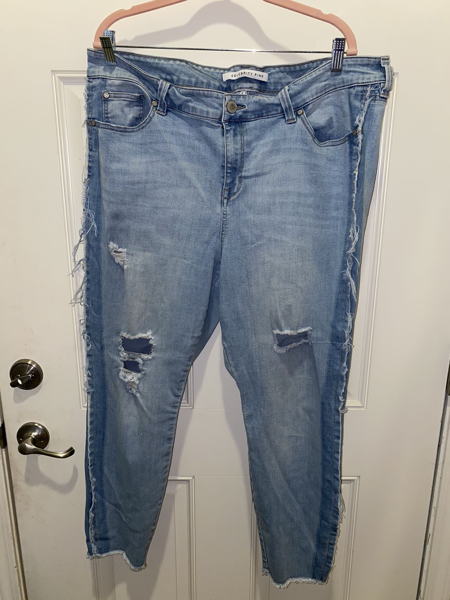 Distressed blue denim jeans size 20