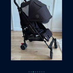 MacLaren Quest Arc Stroller – Lightweight & Travel-Friendly!