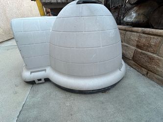 Small dog house