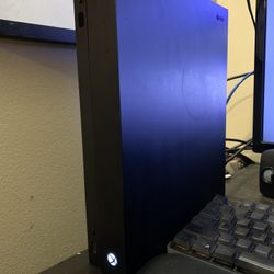 Xbox One x 