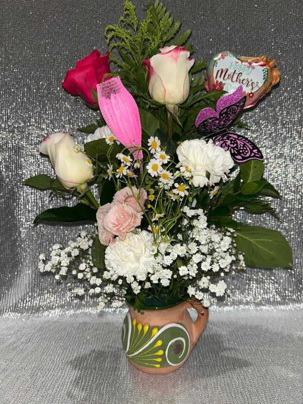 MOTHER'S DAY FLORAL ARRANGEMENTS