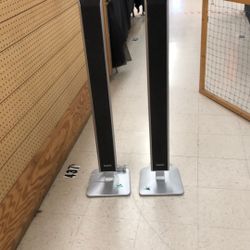 Like New Pair Of PANASONIC 43” TOWER SPEAKERS,190 WATTS EACH WORK GREAT 