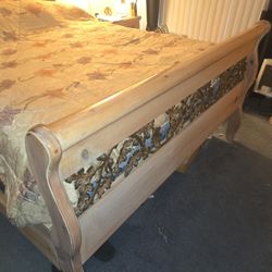 Bedroom Set Good CONDITION