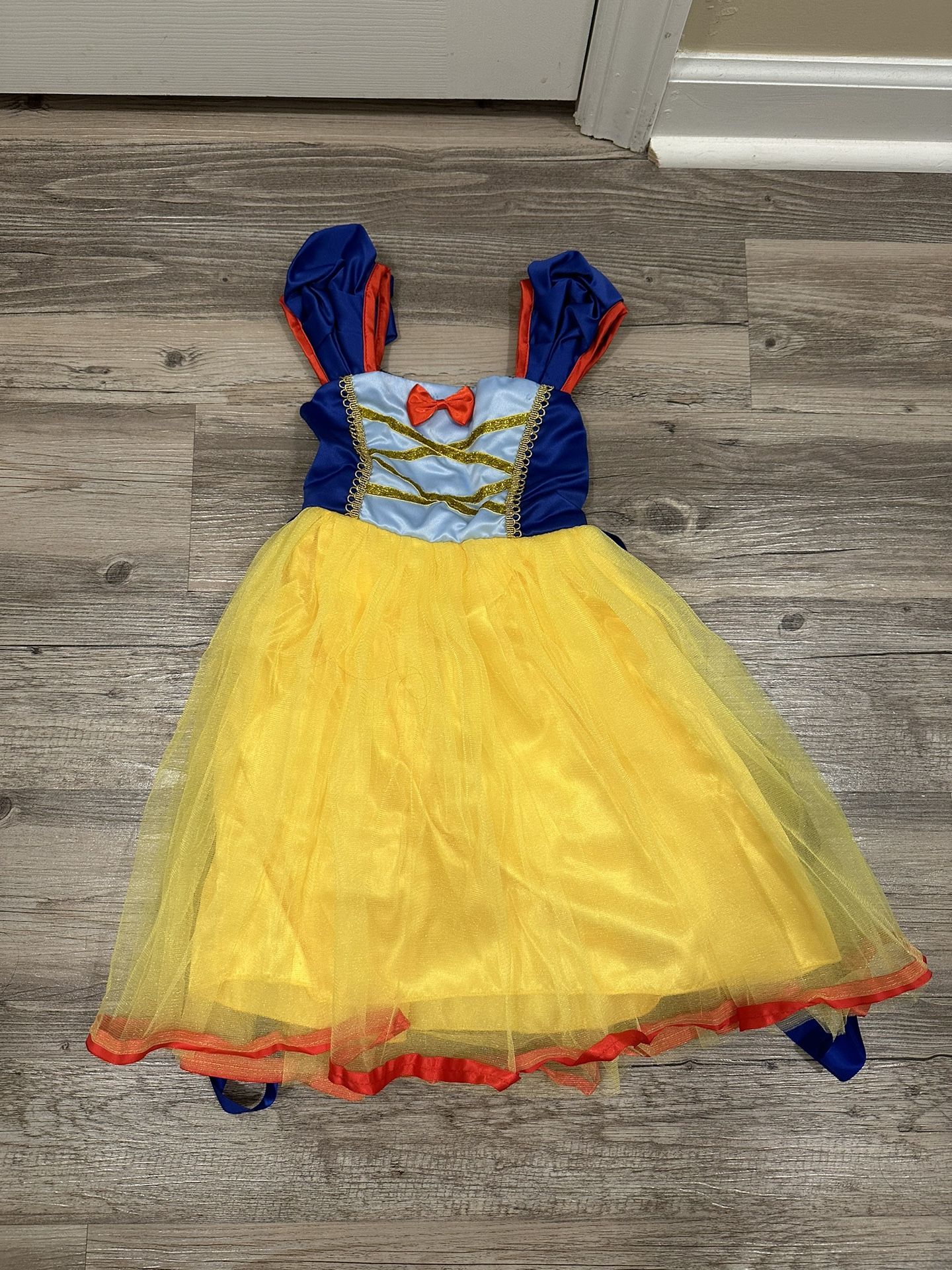 3T Princess Snow White Costume & Light up LED Tutu Skirt