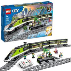 LEGO City Express Passenger Train Set - Remote Controlled Train Toy W/Working Headlights, 2 Coaches & 24 Track Pieces - 60337