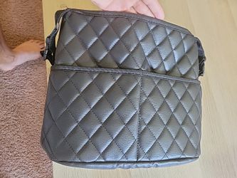 Car Seat Gap Organizer – Black Quilted Storage Bag