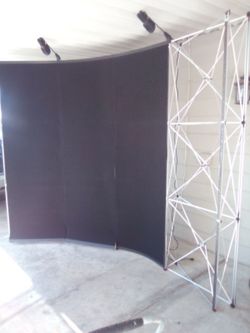 Mint Condition Nomadic 10' Neptune Pop - Up
10 ft curved frame w/ 2 Halogen Lights 