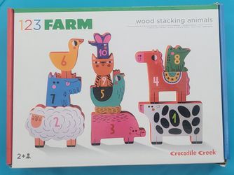 Crocodile Creek 123 Farm wood stacking-animals playset.