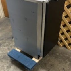 Commercial Ice Maker Under The Counter 