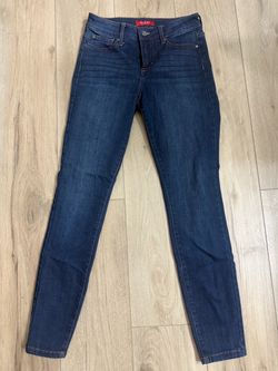 Guess Dark Wash Skinny Jeans